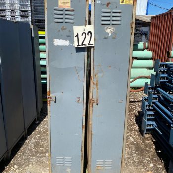 122